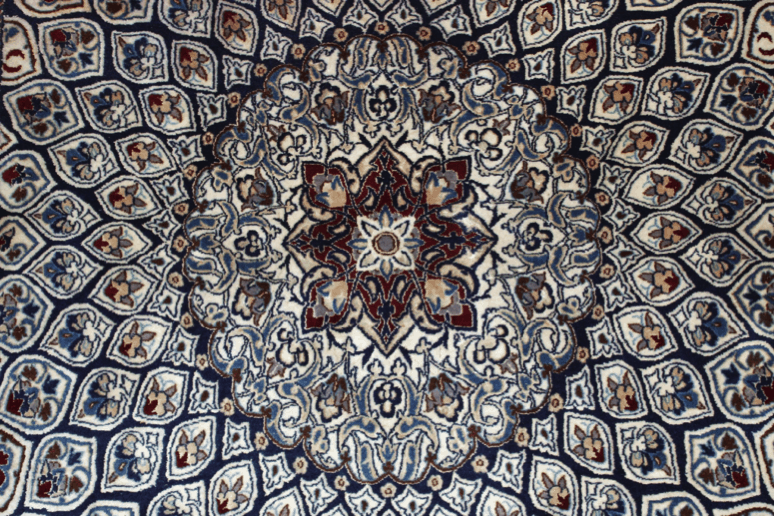 What Makes An Oriental Rug Valuable?